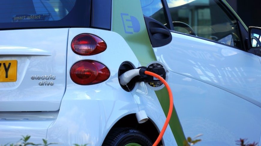 "Descubrimiento revolucionario: Un equipo de científicos desvela una nueva forma de generación de energía limpia y sostenible"