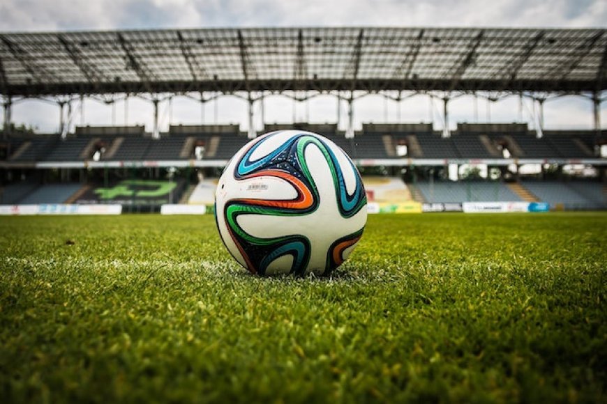 "Cristiano Ronaldo hace historia: ¡El máximo goleador de selecciones en el fútbol!"